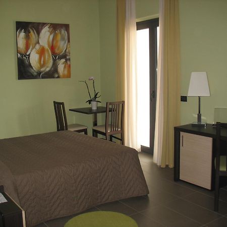 Life Sport Hotel Mentana Extérieur photo