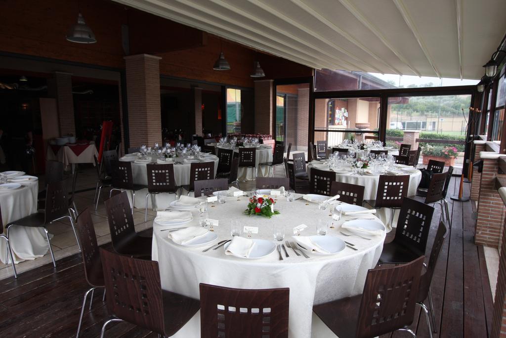 Life Sport Hotel Mentana Extérieur photo
