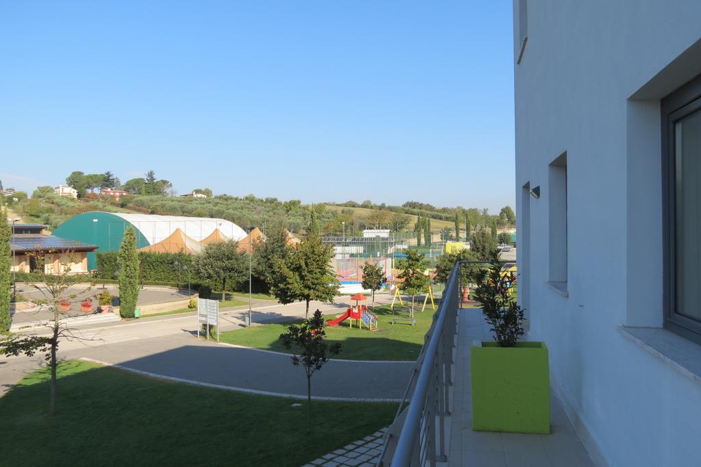 Life Sport Hotel Mentana Extérieur photo