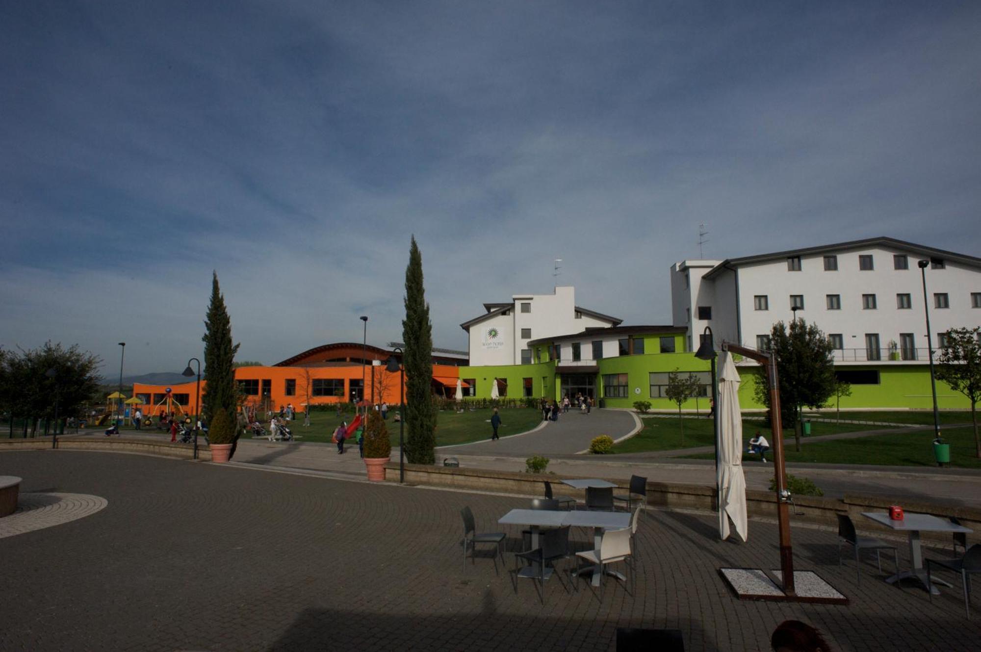 Life Sport Hotel Mentana Extérieur photo