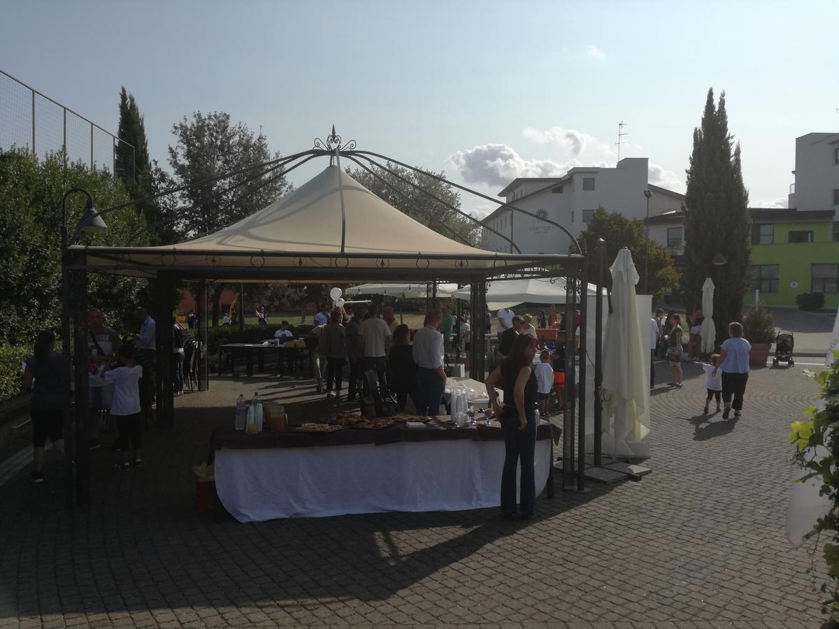 Life Sport Hotel Mentana Extérieur photo